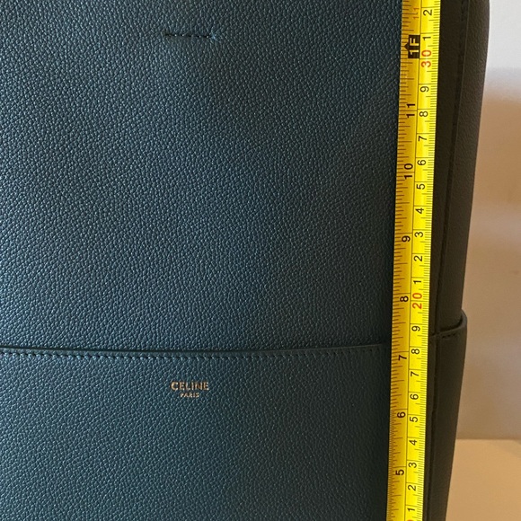 CELINE Seau Sangle in Amazone green medium NWT Never Been Used - Picture 10 of 16